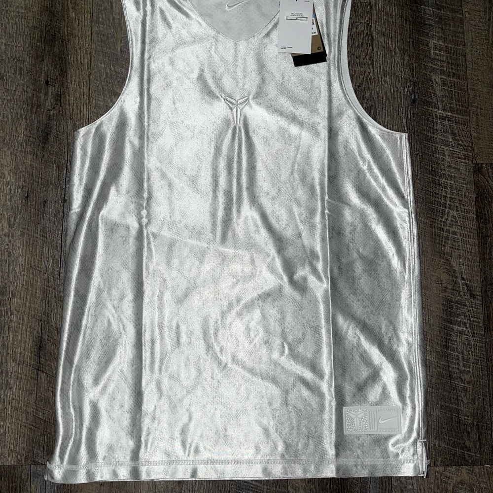 Nike‎ Kobe Bryant Mamba Dri-FIT White Reversible Jersey Size M Tall NWT